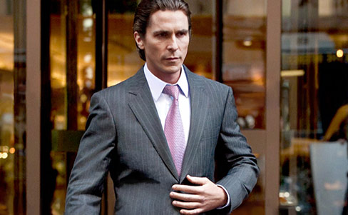 Batman-Darsteller Christian Bale im Armani-Anzug
